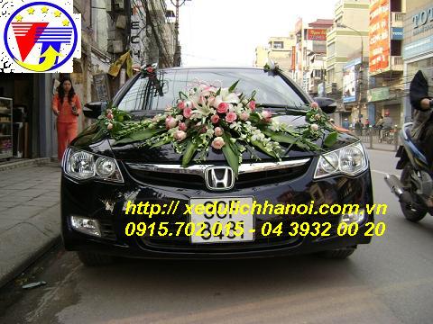 Cho thuê xe cưới Honda Civic màu đen